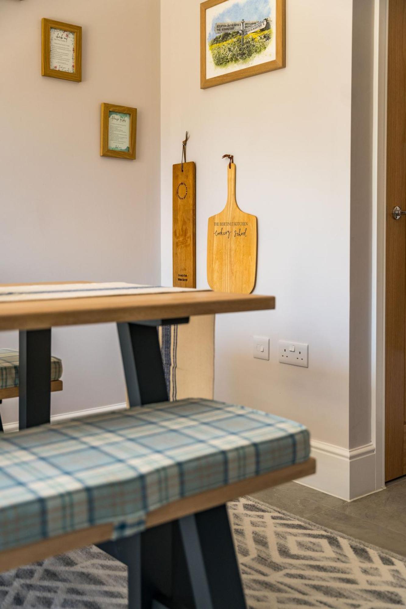 Fleming Cottage - Contemporary Cotswold Home Upper Rissington ภายนอก รูปภาพ
